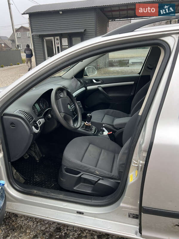 Універсал Skoda Octavia 2005 в Чорній Тисі