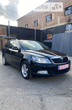 Универсал Skoda Octavia 2012 в Ахтырке