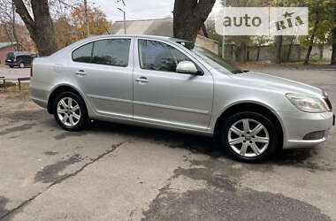 Ліфтбек Skoda Octavia 2011 в Черкасах