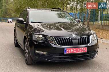 Универсал Skoda Octavia 2019 в Гостомеле