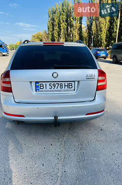 Универсал Skoda Octavia 2008 в Полтаве