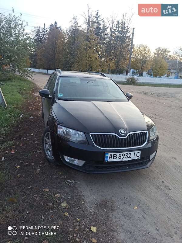Универсал Skoda Octavia 2015 в Гайсине