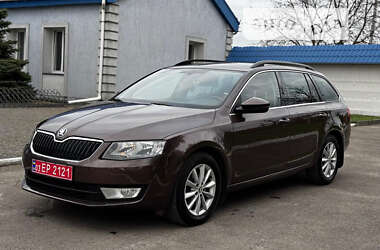 Универсал Skoda Octavia 2014 в Радивилове