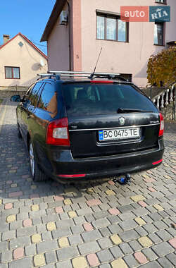 Универсал Skoda Octavia 2010 в 
