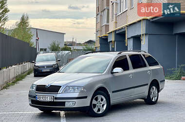 Универсал Skoda Octavia 2006 в Виннице