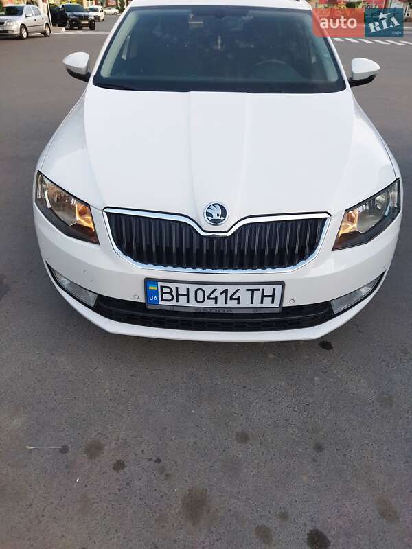 Универсал Skoda Octavia 2017 в Измаиле