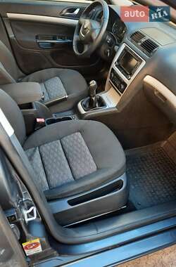 Универсал Skoda Octavia 2010 в 