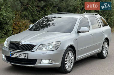 Универсал Skoda Octavia 2009 в Ровно