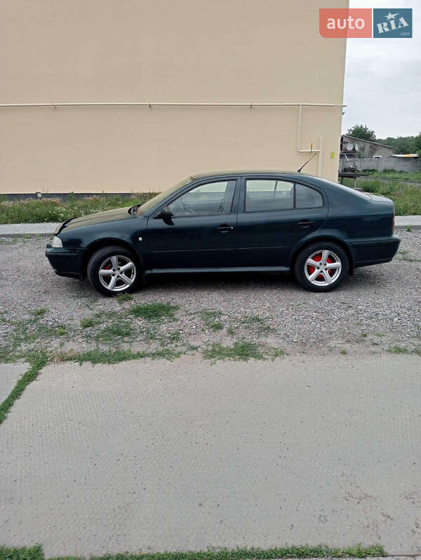 Лифтбек Skoda Octavia 1999 в Киеве