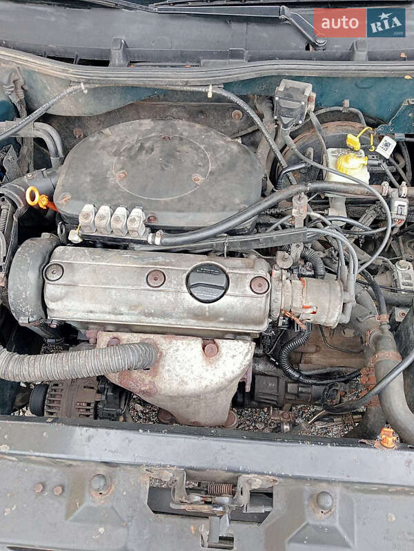 Лифтбек Skoda Octavia 1999 в Киеве