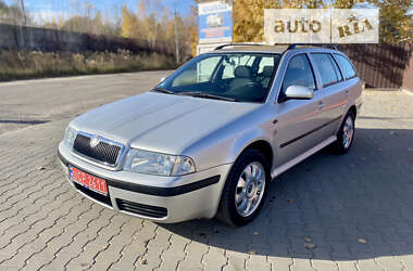 Универсал Skoda Octavia 2003 в Луцке