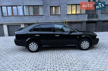 Ліфтбек Skoda Octavia 2006 в Івано-Франківську