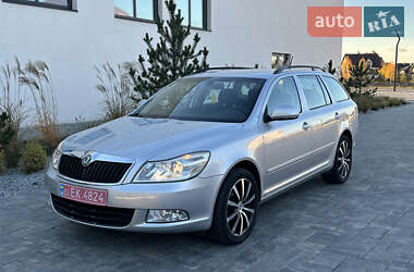 Універсал Skoda Octavia 2009 в Луцьку