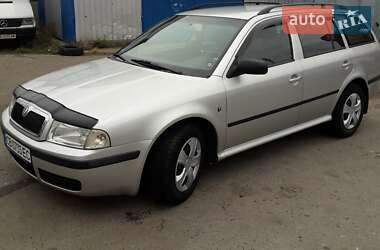 Универсал Skoda Octavia 2004 в Чернигове