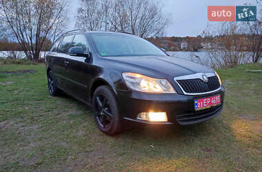 Универсал Skoda Octavia 2009 в 
