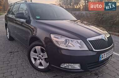 Універсал Skoda Octavia 2010 в Новояворівську