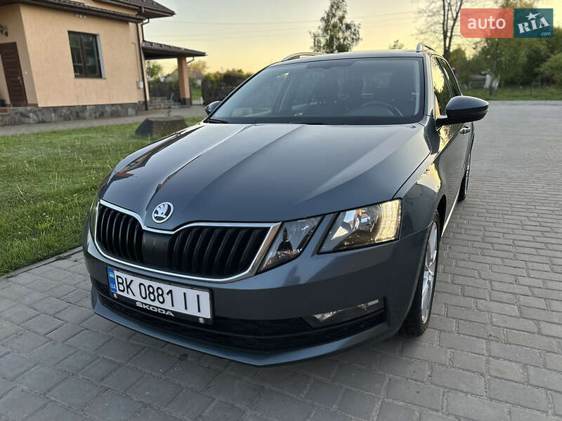 Универсал Skoda Octavia 2018 в Бродах