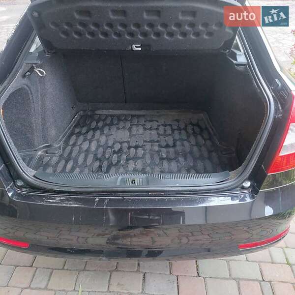 Лифтбек Skoda Octavia 2010 в Полтаве