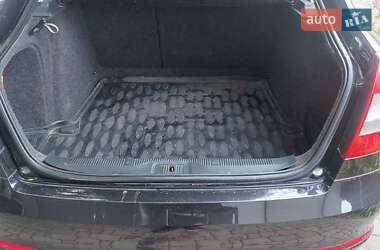 Лифтбек Skoda Octavia 2010 в 