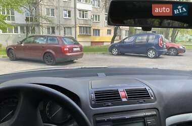 Лифтбек Skoda Octavia 2004 в Кременчуге