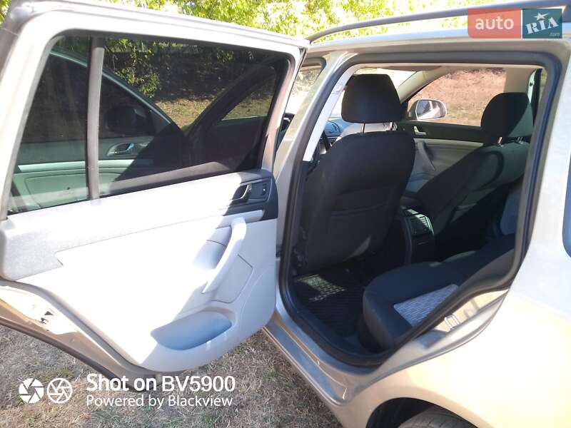 Універсал Skoda Octavia 2013 в Лохвиці