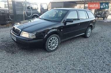 Універсал Skoda Octavia 2001 в Рахові