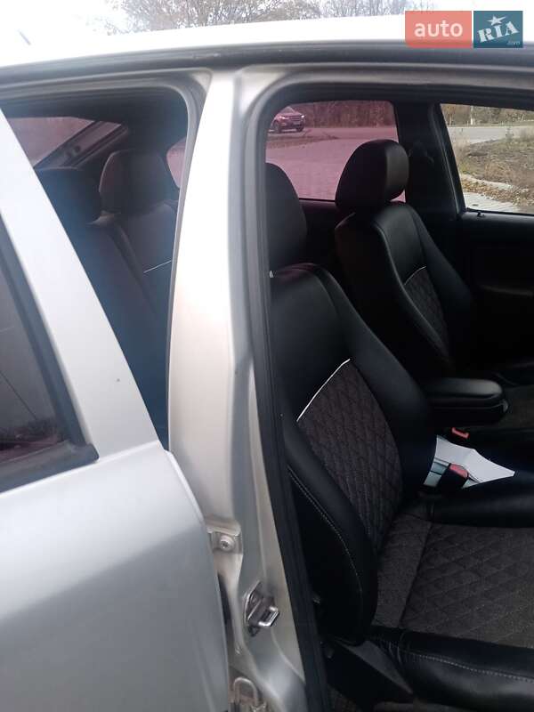 Ліфтбек Skoda Octavia 2005 в Сквирі