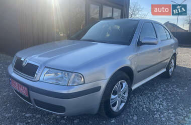 Ліфтбек Skoda Octavia 2002 в Яворові