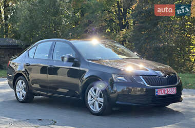 Ліфтбек Skoda Octavia 2018 в Долині