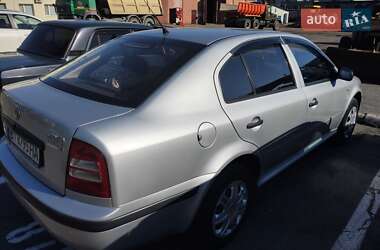 Лифтбек Skoda Octavia 2004 в Кременчуге