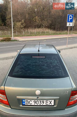 Лифтбек Skoda Octavia 2001 в 