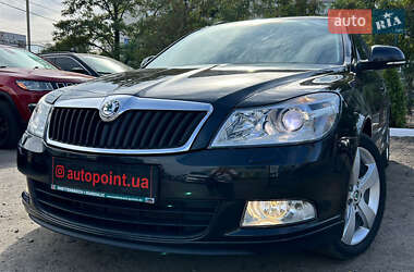 Універсал Skoda Octavia 2012 в Сумах