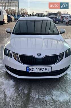 Лифтбек Skoda Octavia 2017 в Львове