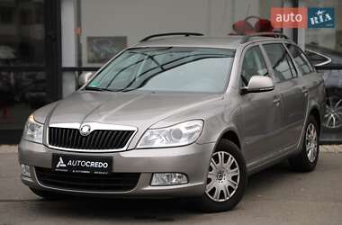 Універсал Skoda Octavia 2009 в Харкові