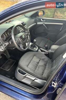 Универсал Skoda Octavia 2010 в 