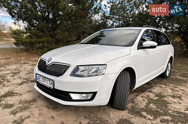 Универсал Skoda Octavia 2016 в 