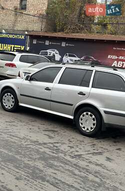 Универсал Skoda Octavia 2000 в 