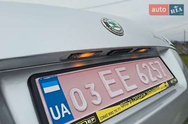 Лифтбек Skoda Octavia 2008 в 