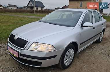 Лифтбек Skoda Octavia 2008 в 