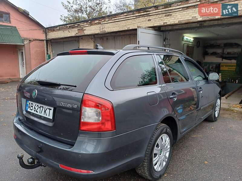 Универсал Skoda Octavia 2011 в Виннице