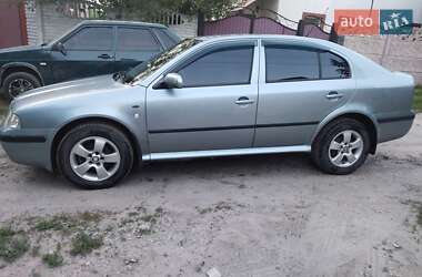 Ліфтбек Skoda Octavia 2004 в 