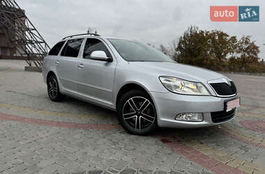 Универсал Skoda Octavia 2010 в Харькове