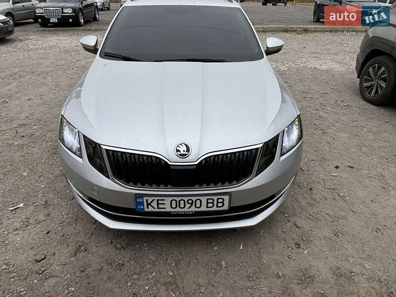 Универсал Skoda Octavia 2018 в Днепре