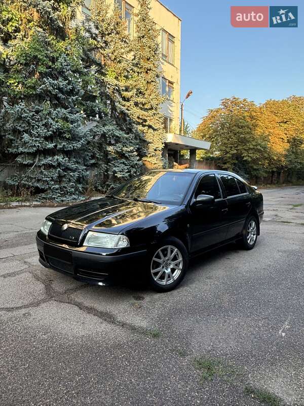 Лифтбек Skoda Octavia 2006 в Черкассах