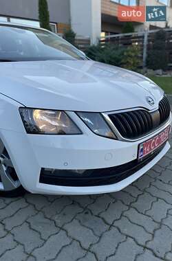 Ліфтбек Skoda Octavia 2018 в Стрию