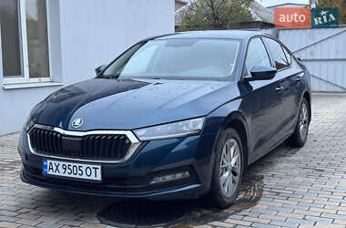 Ліфтбек Skoda Octavia 2021 в Києві