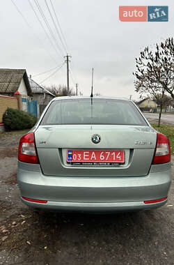 Лифтбек Skoda Octavia 2010 в Котельве