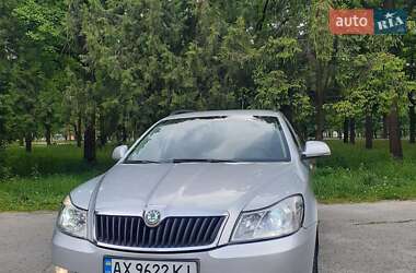 Універсал Skoda Octavia 2012 в Харкові