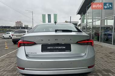 Лифтбек Skoda Octavia 2021 в Киеве