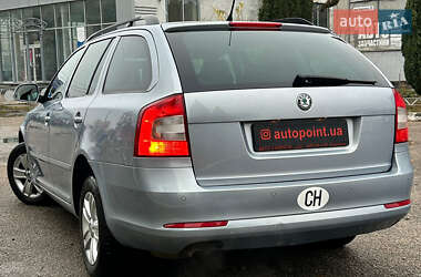 Універсал Skoda Octavia 2010 в Сумах